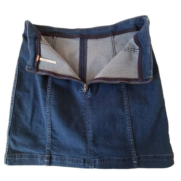 Free People Women's Mini Denim Skirt Back Zip Casual High Rise Blue Size 8 - Picture 4 of 10